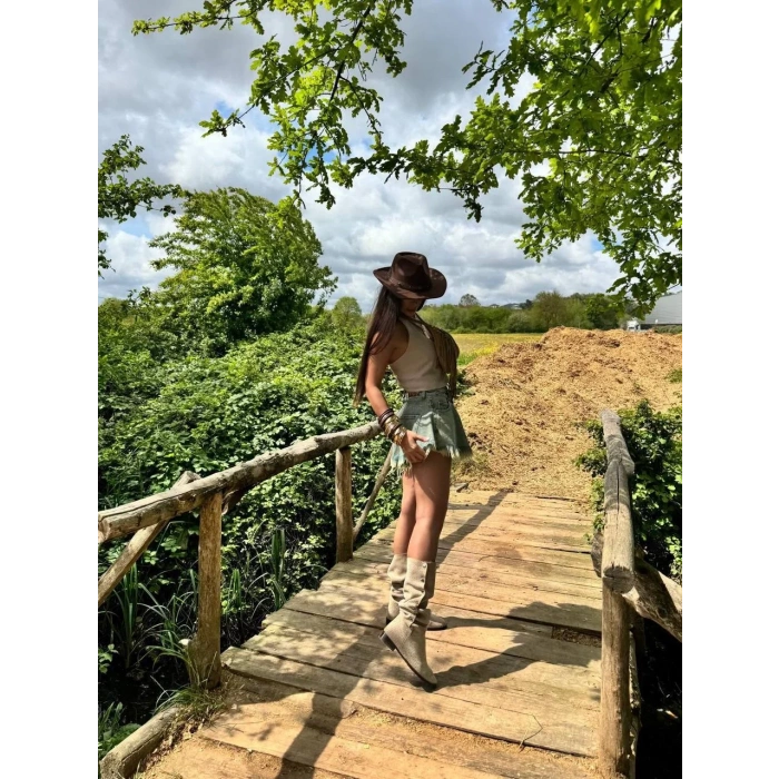 Mavi Saçaklı Kiloş Denim Şort