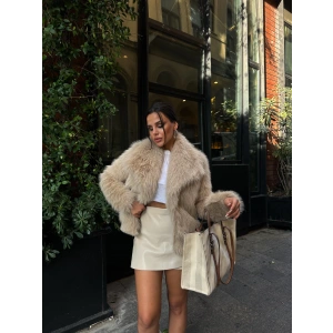 Bej Şal Yaka İçi Astarlı Kürk Kaban