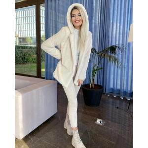 Krem Kapşonlu İçi Astarlı Rabbit Peluş Kaban