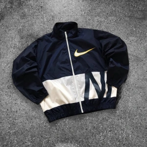 Parçalı NK Logo Paraşüt Yağmurluk