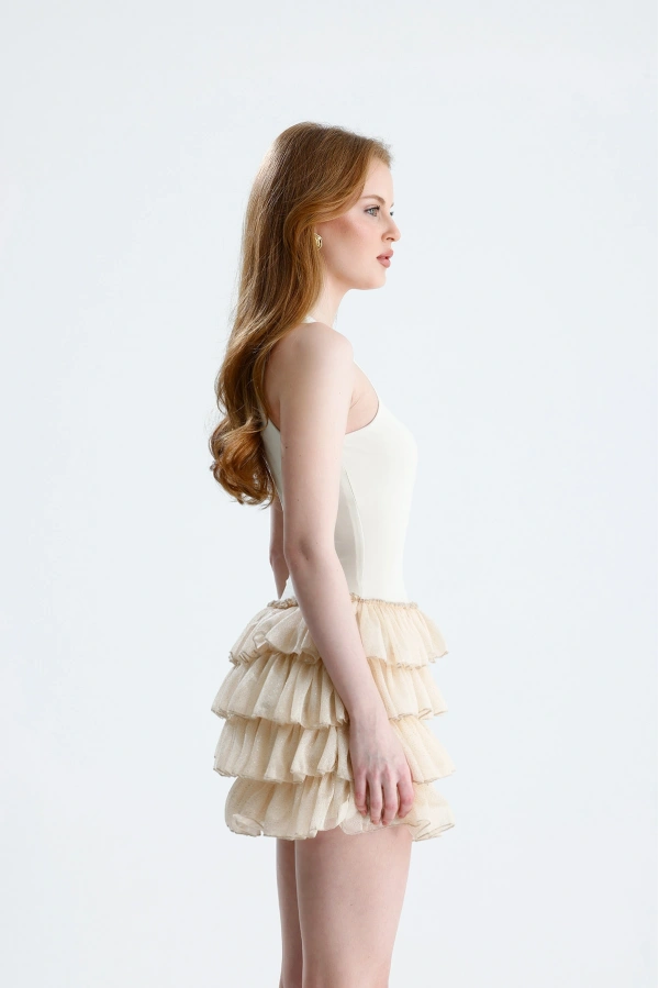 Nora Şortlu Mini Simli Fırfırlı Elbise