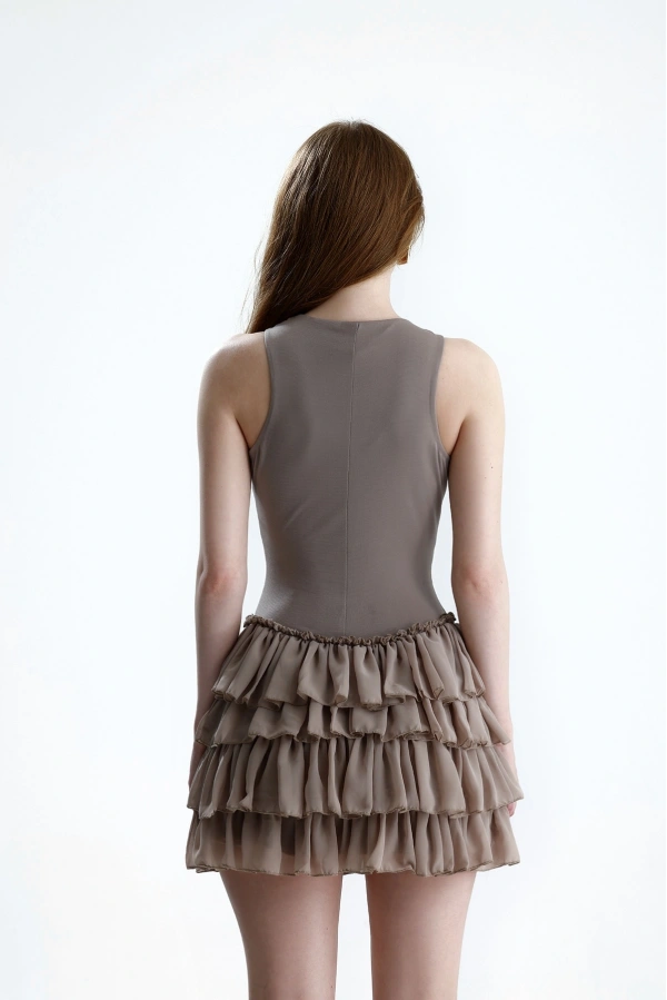 Nora Şortlu Mini Fırfırlı Füme Elbise