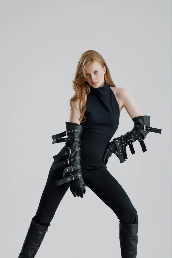 Sia Sırt Dekolteli İspanyol Paça Tulum