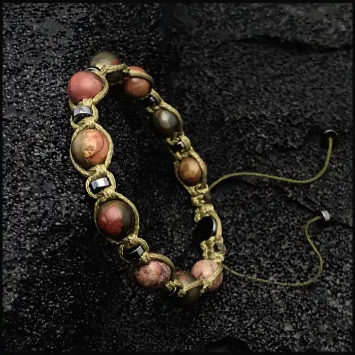 Kırmızı Damarlı Jasper Makrome Bileklik