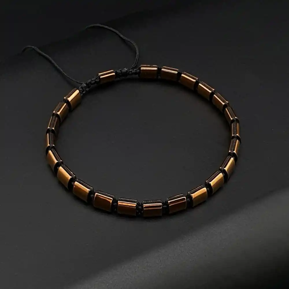 Hematit Bakır Renk Doğal Taş Kanallı Makrome Bileklik – El Yapımı Şık ve Ayarlanabilir Tasarım