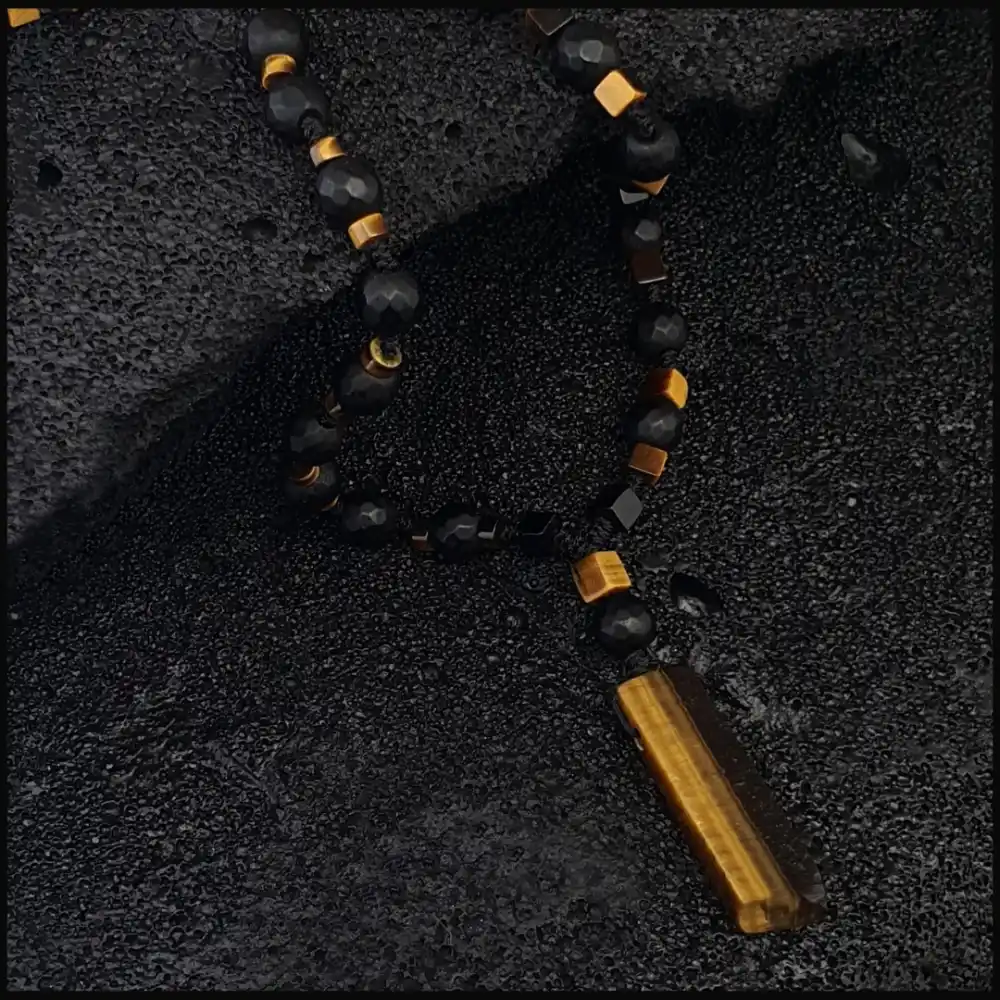 Kaplan Gözü Uçlu Bohem Kolye