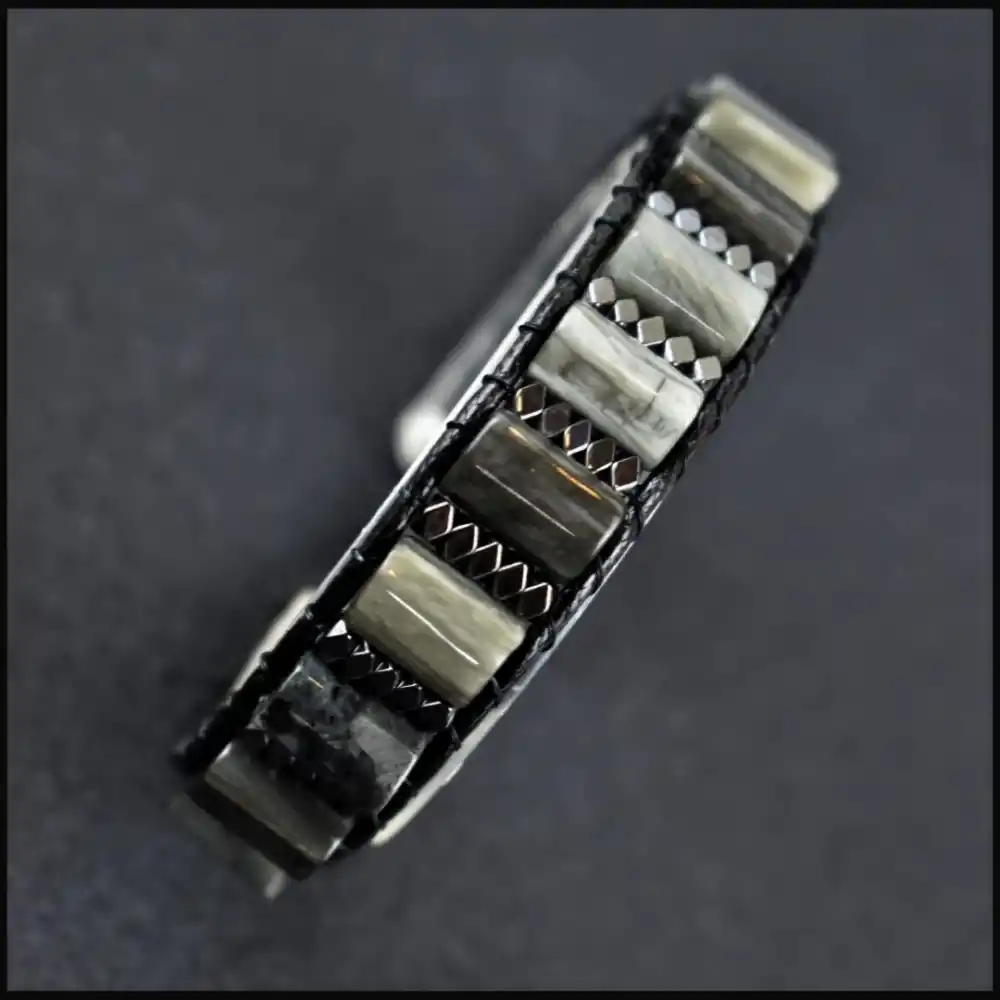 Kartal Gözü Köşeli Silindir Bileklik