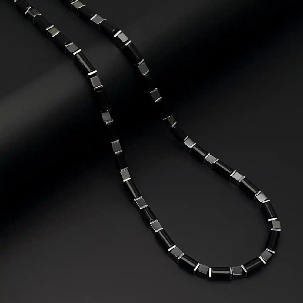 Siyah Hematit ve Akik Taşı Kolye