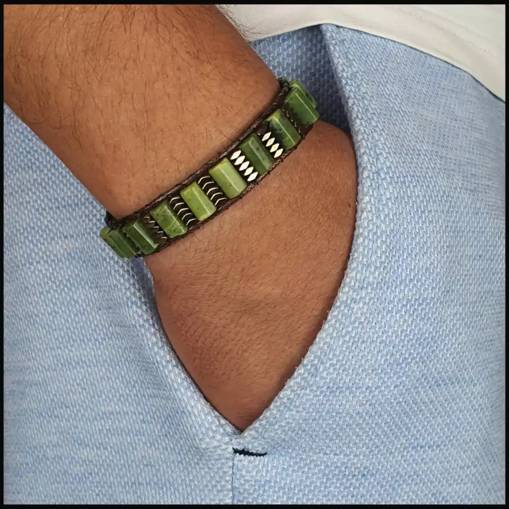 Yeşim Taşı Köşeli Silindir Bileklik