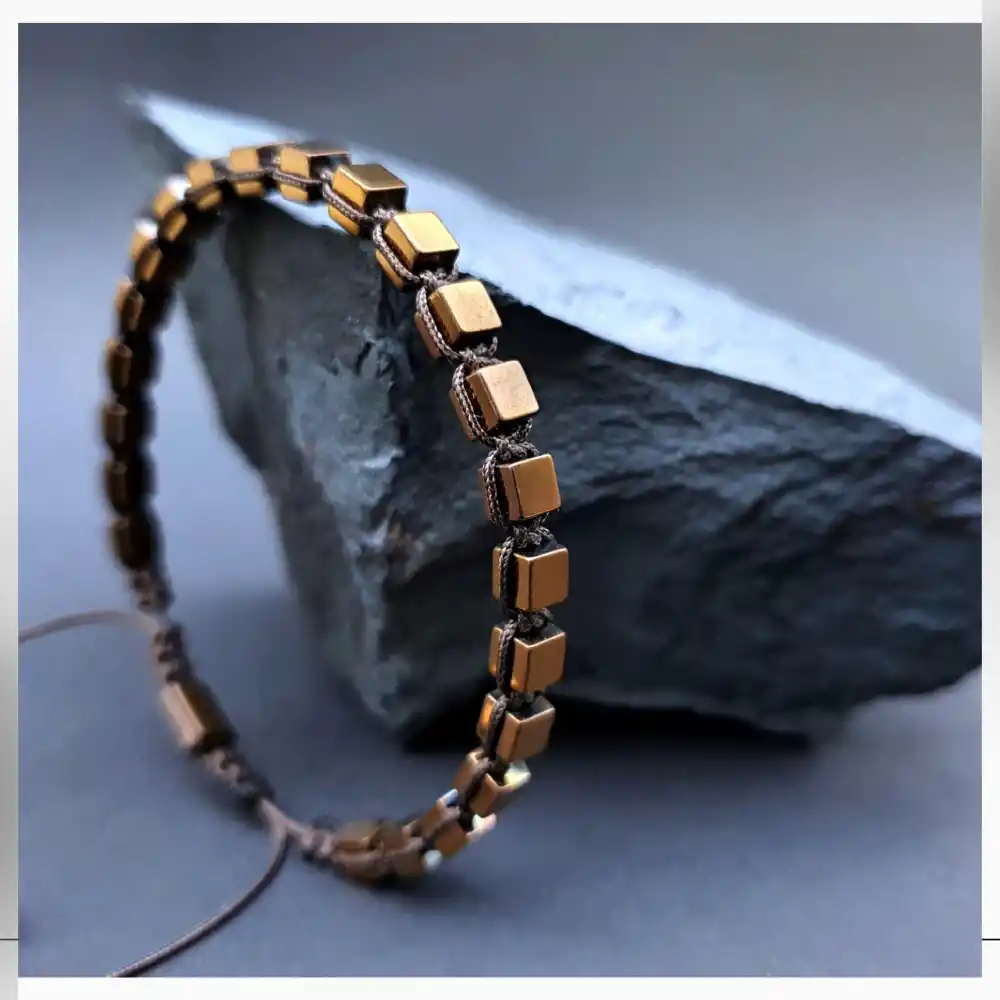 Bakır Renk Hematit Küp Makrome Bileklik