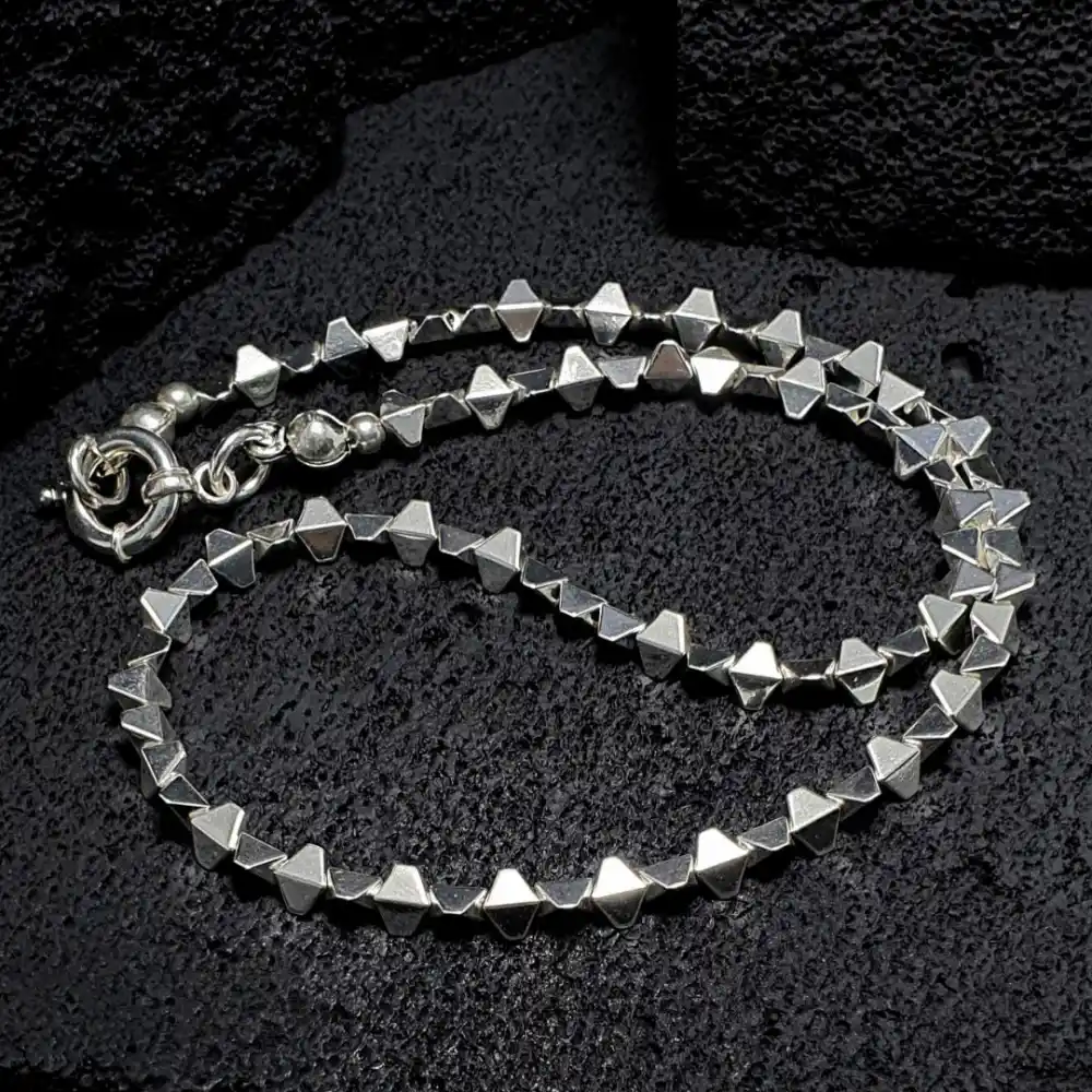 Hematit Taşı Gümüş Choker Kolye