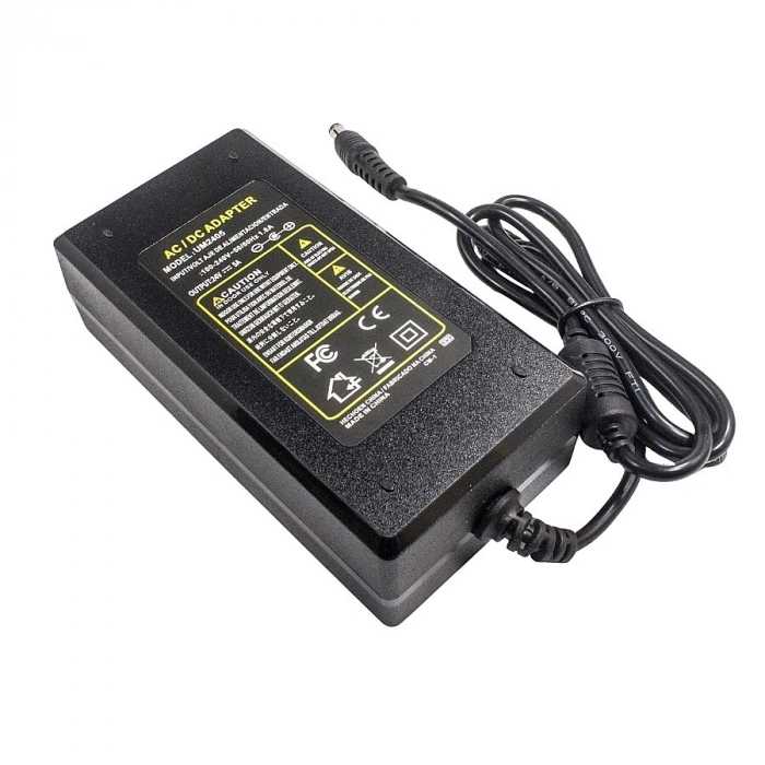24V 5A Adaptör - UM2405