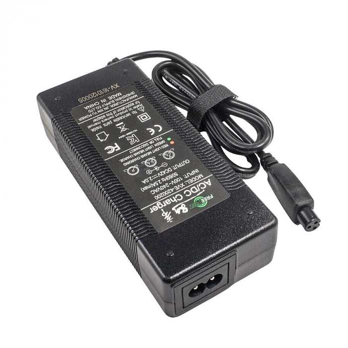42V 2A 3-Pin Adaptör - XVE-4200200