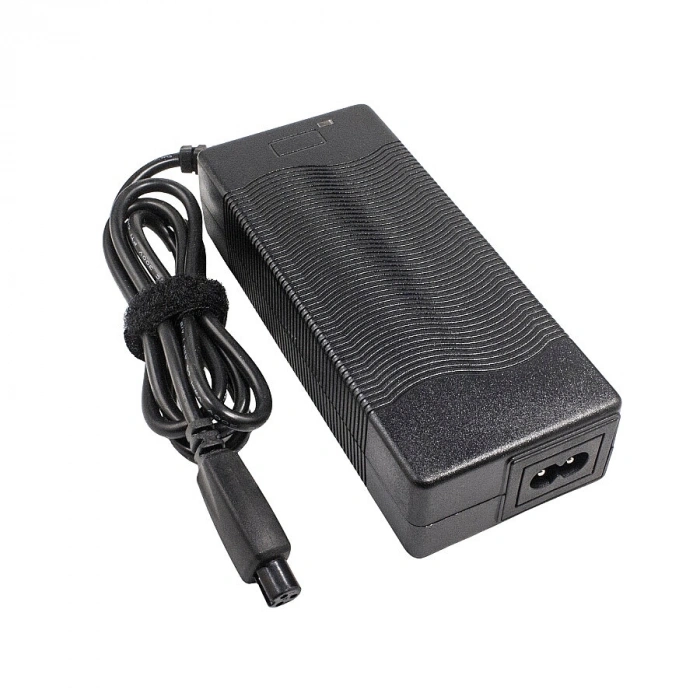 42V 2A 3-Pin Adaptör - XVE-4200200