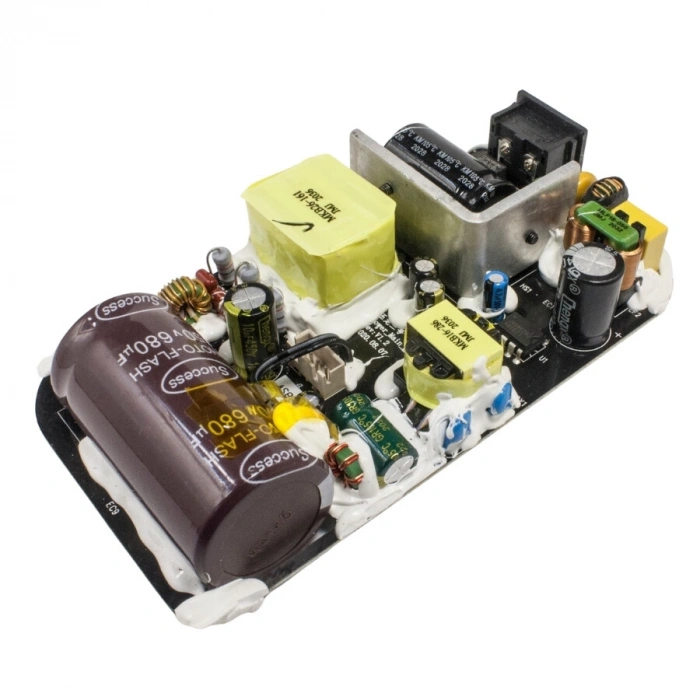AC 220V - DC 12V 6A Dönüştürücü Adaptör Devresi