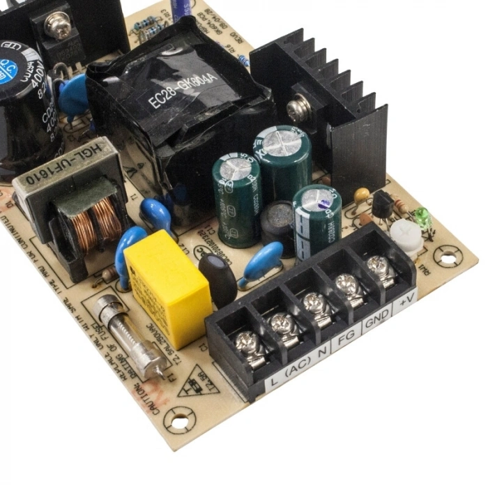 AC 220V - DC 12V 7A Dönüştürücü Adaptör Devresi