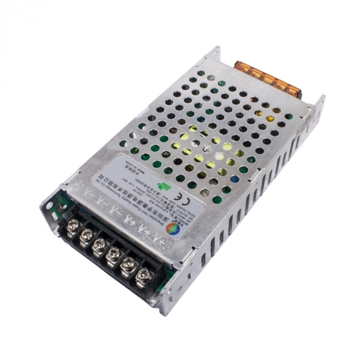 YHP201A5-B06 5V 40A Metal Kasa Adaptör