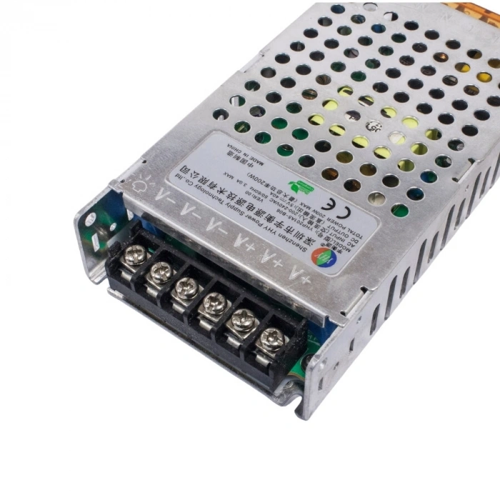YHP201A5-B06 5V 40A Metal Kasa Adaptör