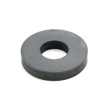 Halka Mıknatıs 17xD7x3mm Seramik Ferrit Magnet