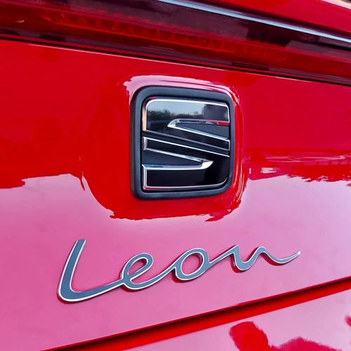 Seat Leon MK4 Amblem Sticker Set