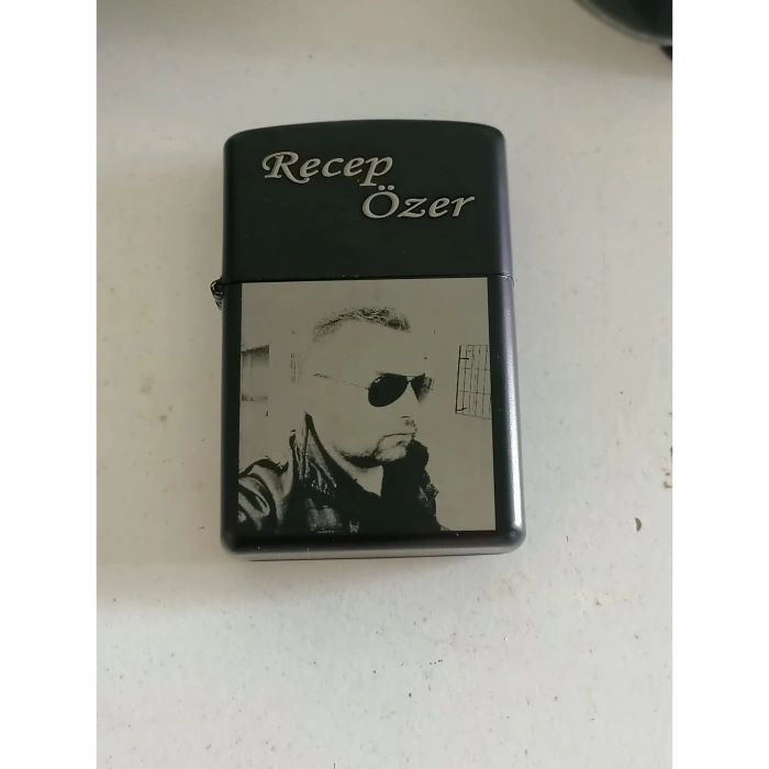 KENDİN TASARLA FOTOĞRAFLI İSME ÖZEL ÇAKMAK