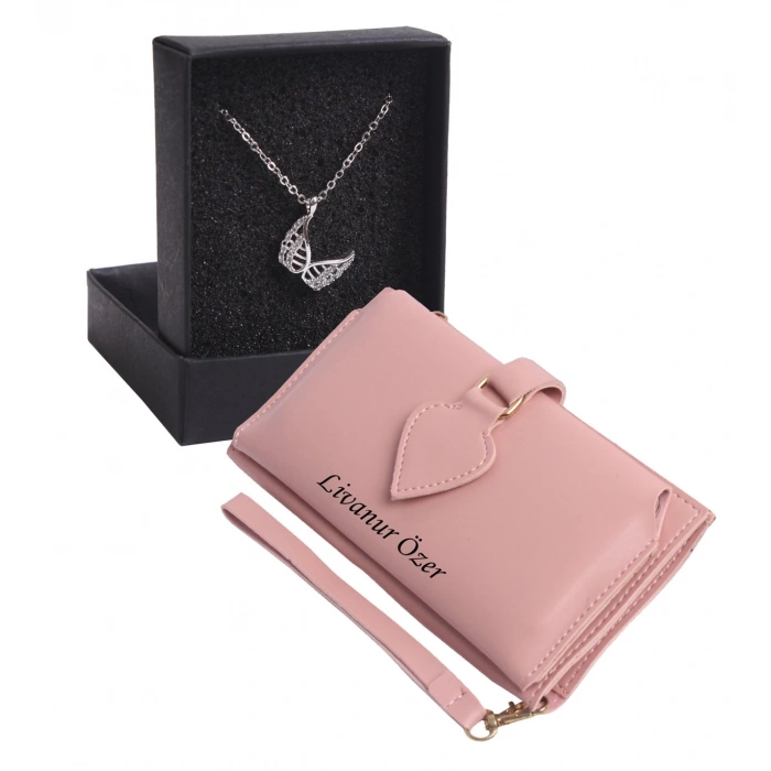KİŞİYE ÖZEL PUDRA RENK MAÇA MODEL CÜZDAN & MELEK KANATLAR KOLYE SET - ANAHTARLIK HEDİYELİ!
