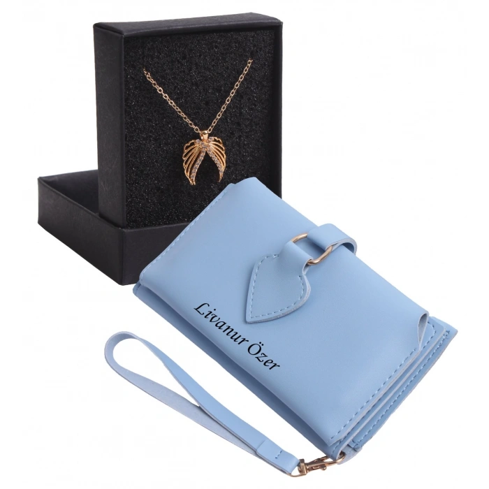KİŞİYE ÖZEL MAVİ RENK MAÇA MODEL CÜZDAN & KANATLAR KOLYE SET - ANAHTARLIK HEDİYELİ!