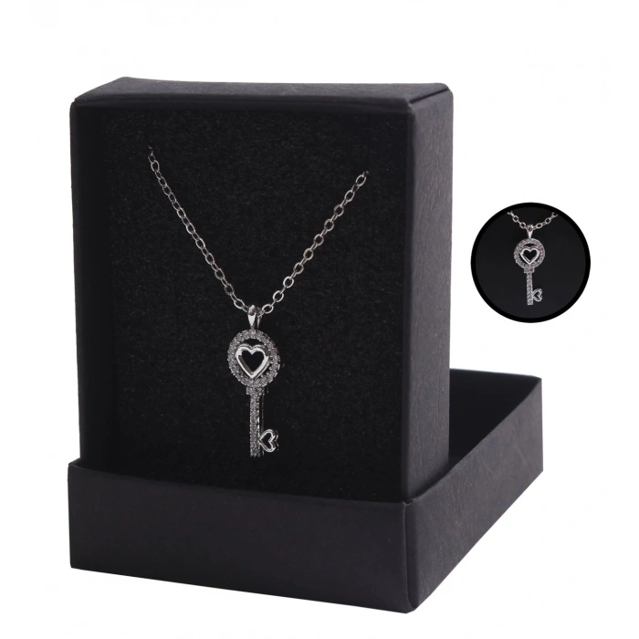 HEDİYELİK KALBİMİN ANAHTARI TEMALI BEYAZ ANAHTAR KOLYE