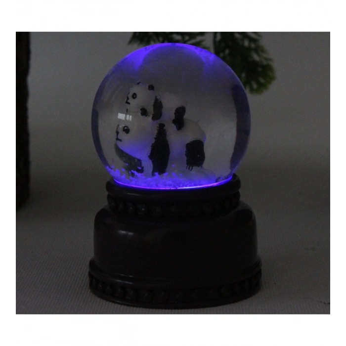 HEDİYELİK LED IŞIKLI PANDA FİGÜRLÜ CAM KÜRE 2