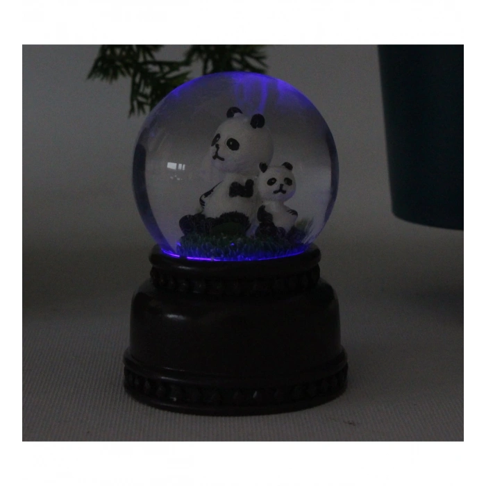 HEDİYELİK LED IŞIKLI PANDA FİGÜRLÜ CAM KÜRE