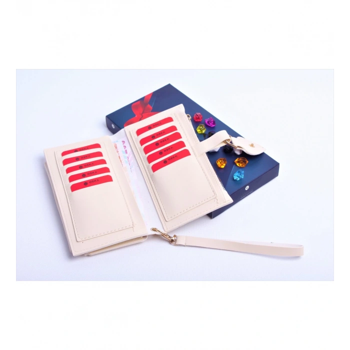 KREM MAÇA MODEL TREND KADIN CÜZDANI - ANAHTARLIK HEDİYELİ!