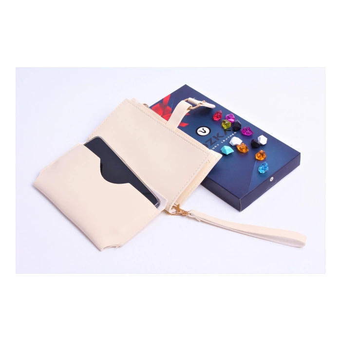 KREM MAÇA MODEL TREND KADIN CÜZDANI - ANAHTARLIK HEDİYELİ!