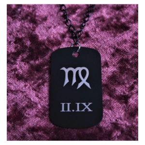 KİŞİYE ÖZEL BURÇ VE TARİH BASKILI UNISEX KÜNYE KOLYE