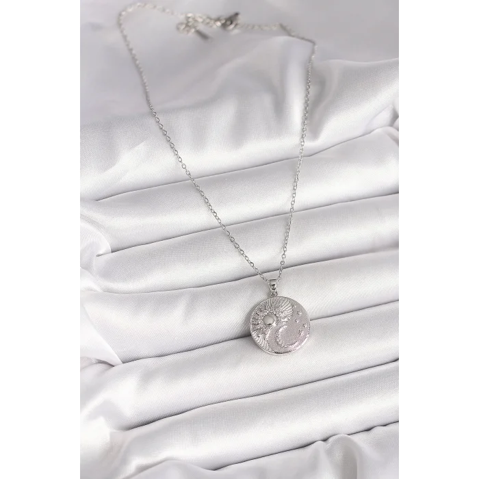 316L Çelik Gümüş Renk Zincir Zirkon Taşlı Ay Güneş İşlemeli Madalyon Model Kadın Kolye