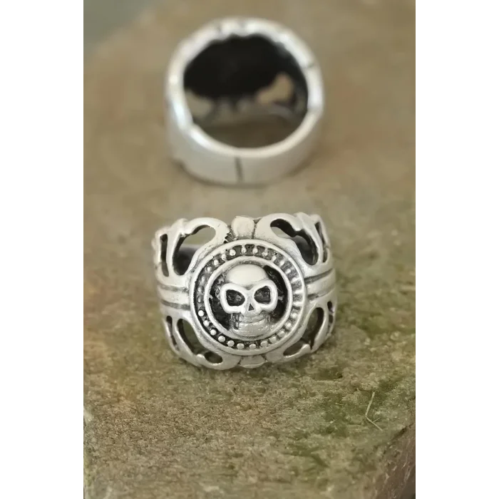 Eskitme Gümüş Renk Metal Kuru Kafa Tasarım Ayarlamalı Erkek Yüzük