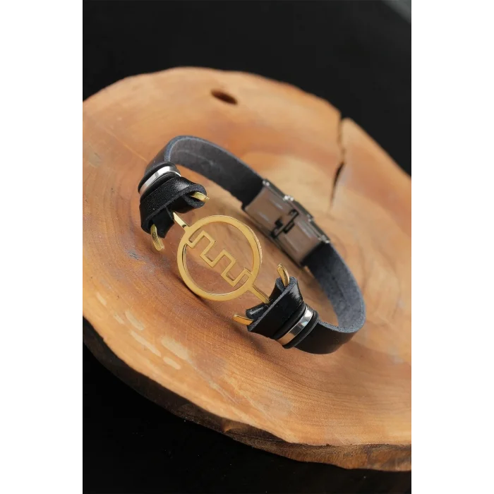 Gold Renk Metal Labirent Tasarım Siyah Renk Deri Erkek Bileklik