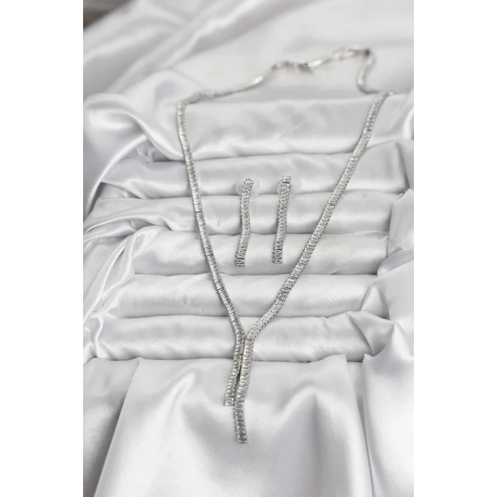 Gümüş Renk Baget Zirkon Taşlı Kadın Kolye Küpe Set