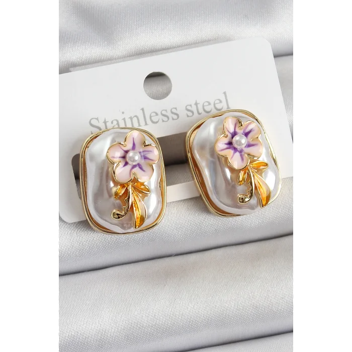 Pirinç Beyaz Mineli İnci Detaylı Çiçek Figürlü Sanatsal Portre Model Gold Renk Kadın Küpe