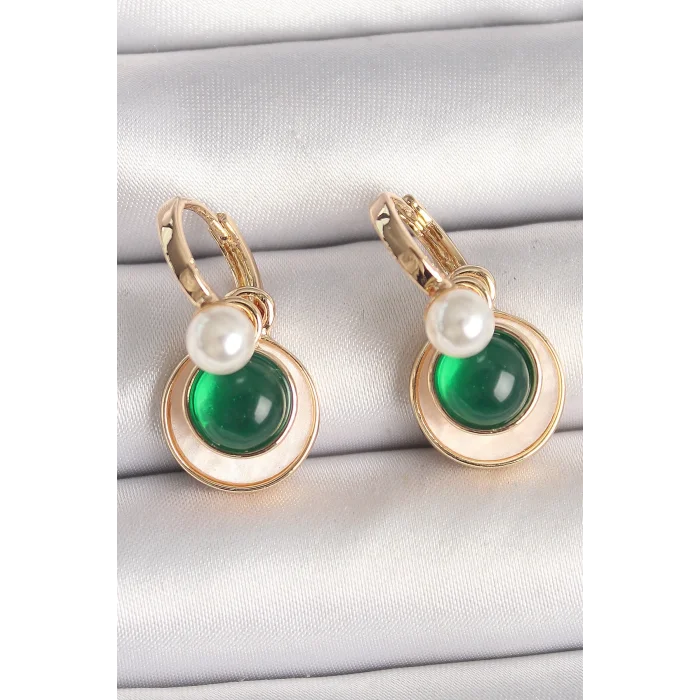 Pirinç Gold Renk Beyaz Yeşil Sallantı Mineli Kadın Küpe