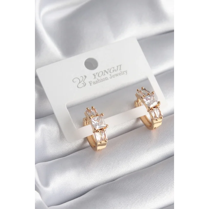 Pirinç Gold Renk Kare Zirkon Taşlı Kadın Küpe