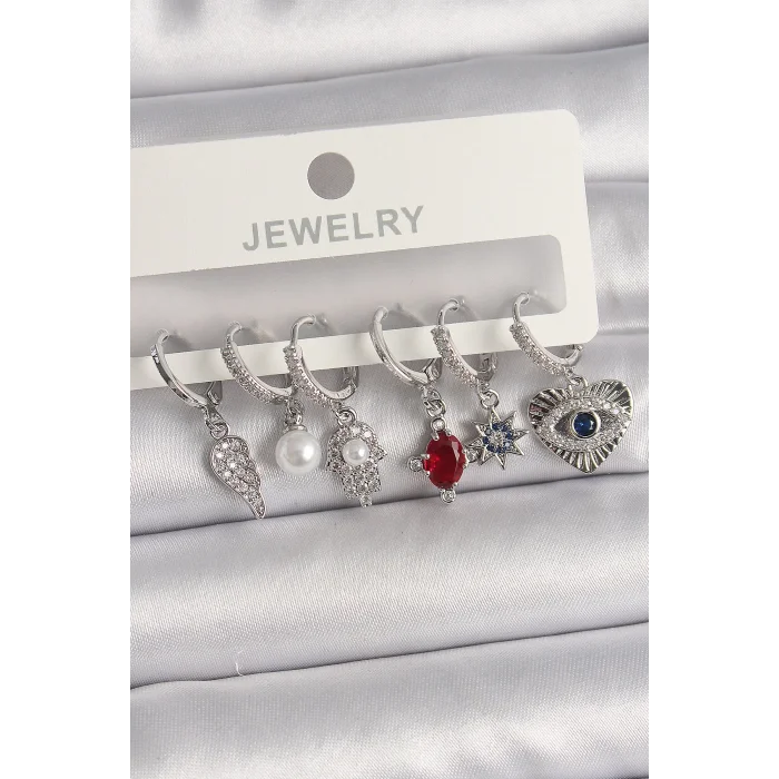 Pirinç Gümüş Renk Sallantı Zirkon Taşlı Fatma Ana El Figür Kadın Küpe Seti