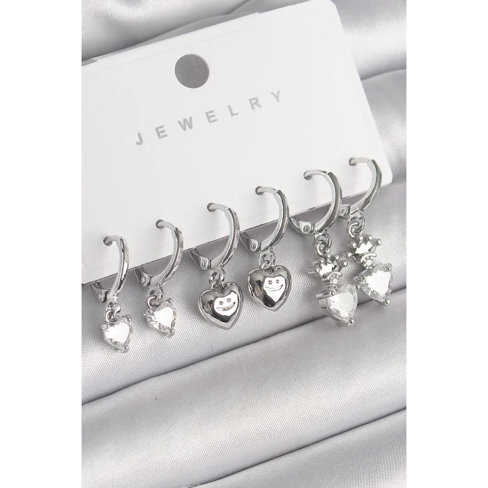 Pirinç Gümüş Renk Sallantı Zirkon Taşlı Kalp Model Taç Detay Kadın Küpe Seti