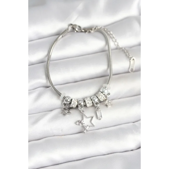 Pirinç Gümüş Renk Yıldız Charmlı Kadın Bileklik