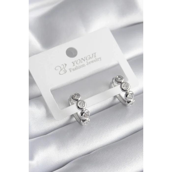 Pirinç Gümüş Renk Zirkon Taşlı Kadın Küpe