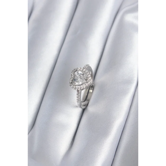 Pirinç Gümüş Renk Zirkon Taşlı Kalp Charm Model Kadın Yüzük