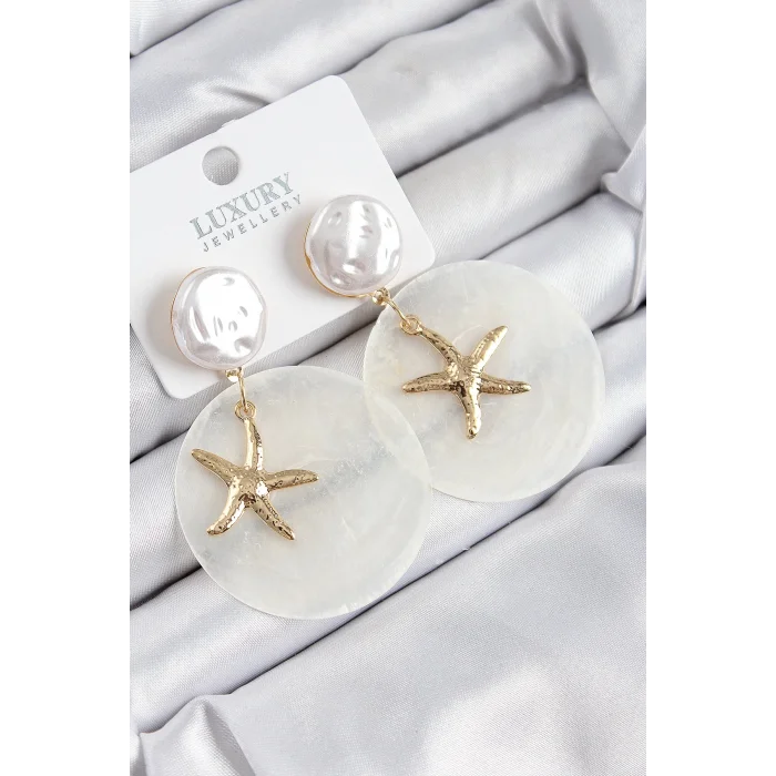 Pirinç İncili Deniz Kabuğu Figürlü Sedef Model Gold Renk Kadın Küpe