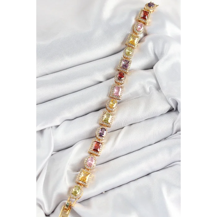 Pirinç Karışık Zirkon Taşlı Baget Model Gold Renk VIP Seri Kadın Bileklik