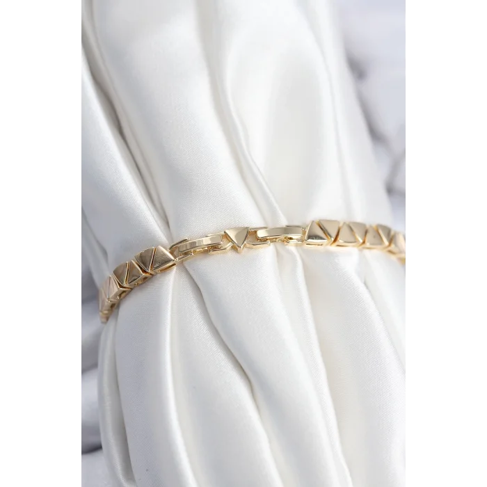 Pirinç VIP Seri Gold Renk Sıralı Üçgen Model Kadın Bileklik