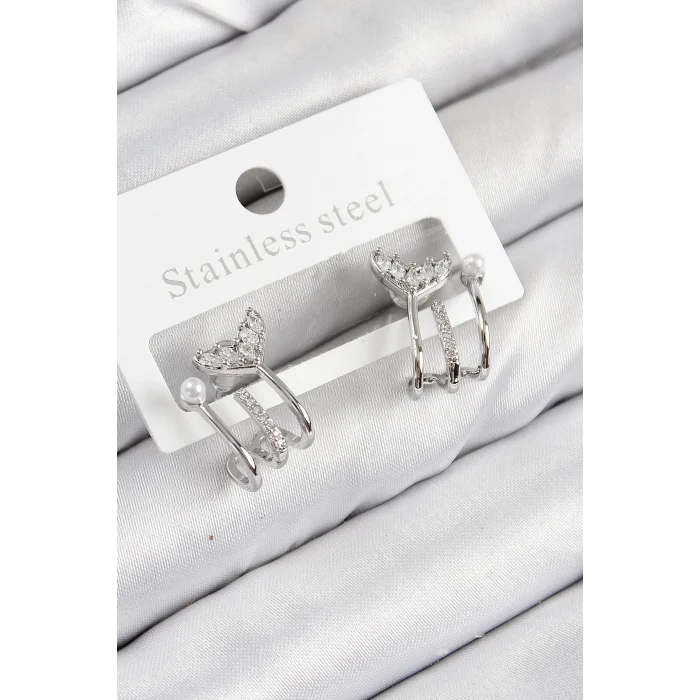 Pirinç Zirkon Taşlı İnci Detaylı Balık Kuyruğu Model Gümüş Renk Kadın Küpe