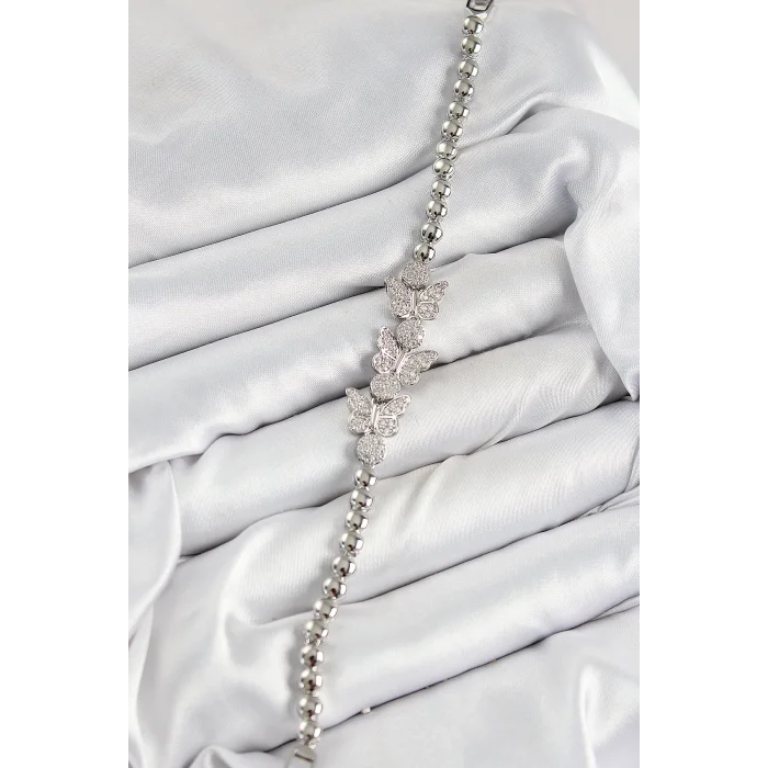 Pirinç Zirkon Taşlı Kelebek Model Gümüş Renk Kadın Bileklik